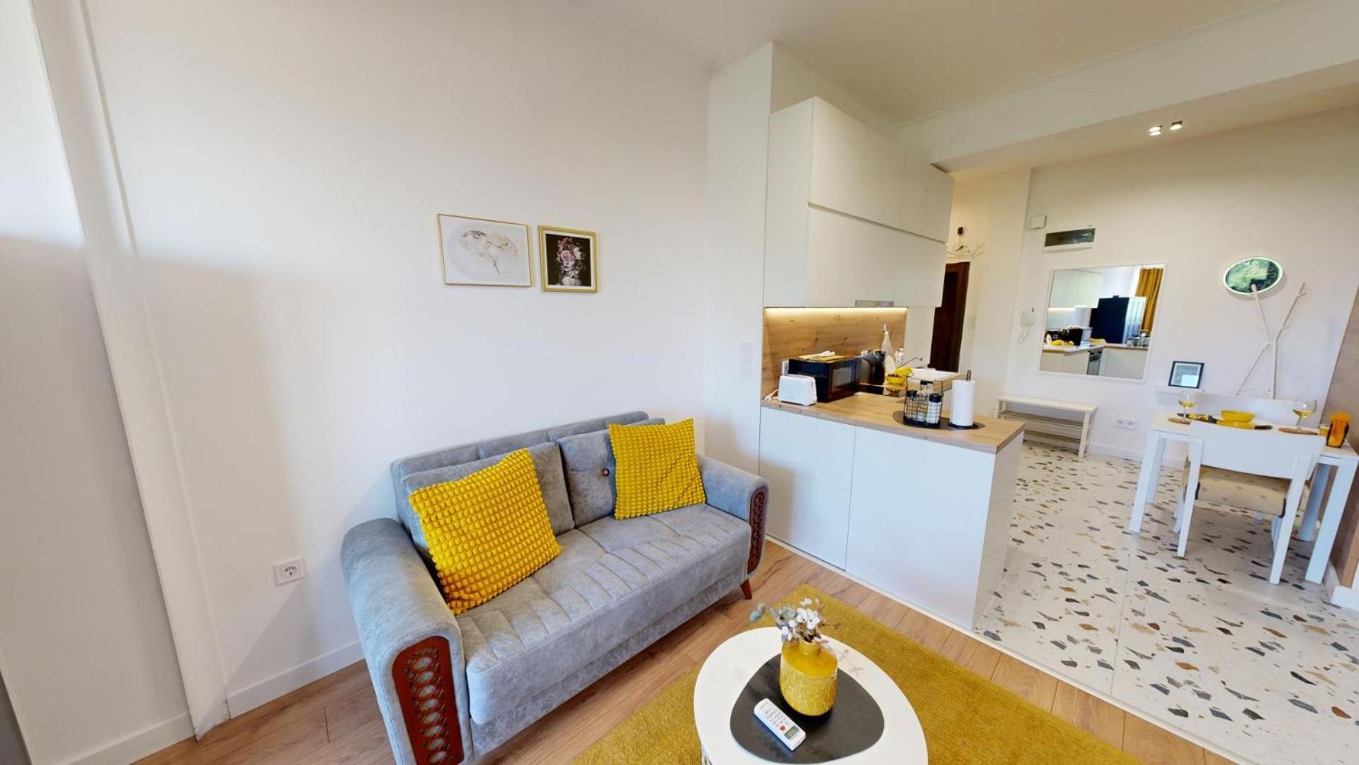 Modern City Stay Apartment 4 Min Walk From Alexander Nevski Sofia Bagian luar foto