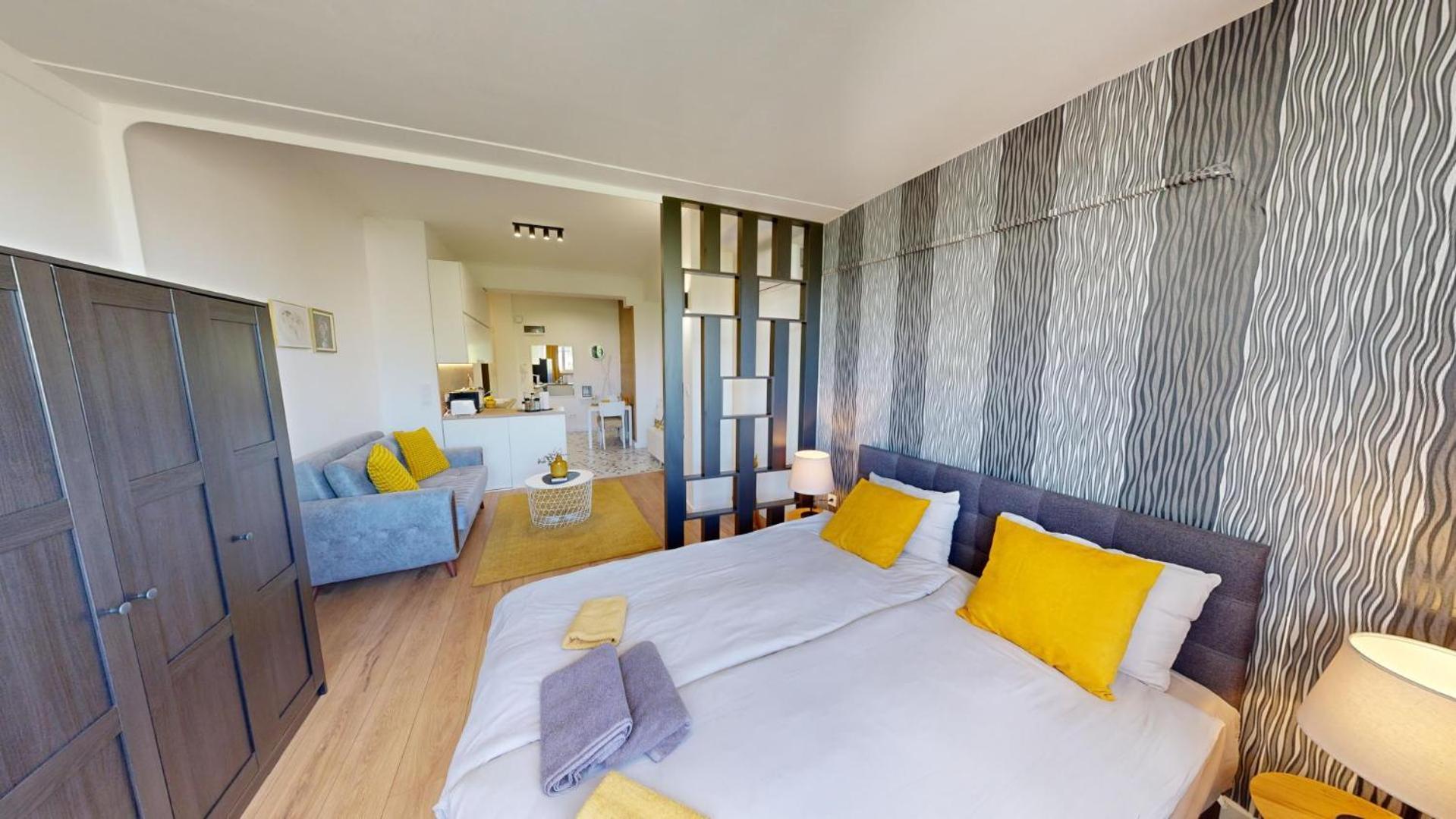 Modern City Stay Apartment 4 Min Walk From Alexander Nevski Sofia Bagian luar foto