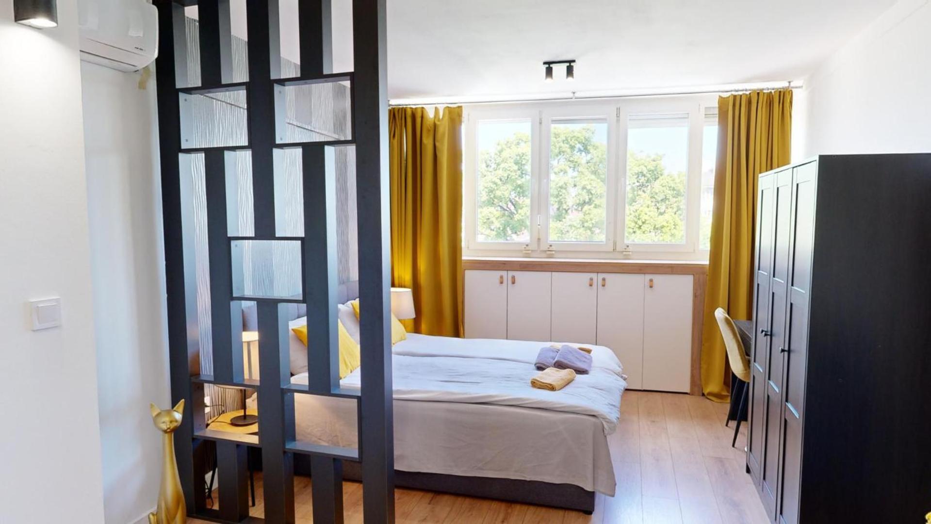 Modern City Stay Apartment 4 Min Walk From Alexander Nevski Sofia Bagian luar foto
